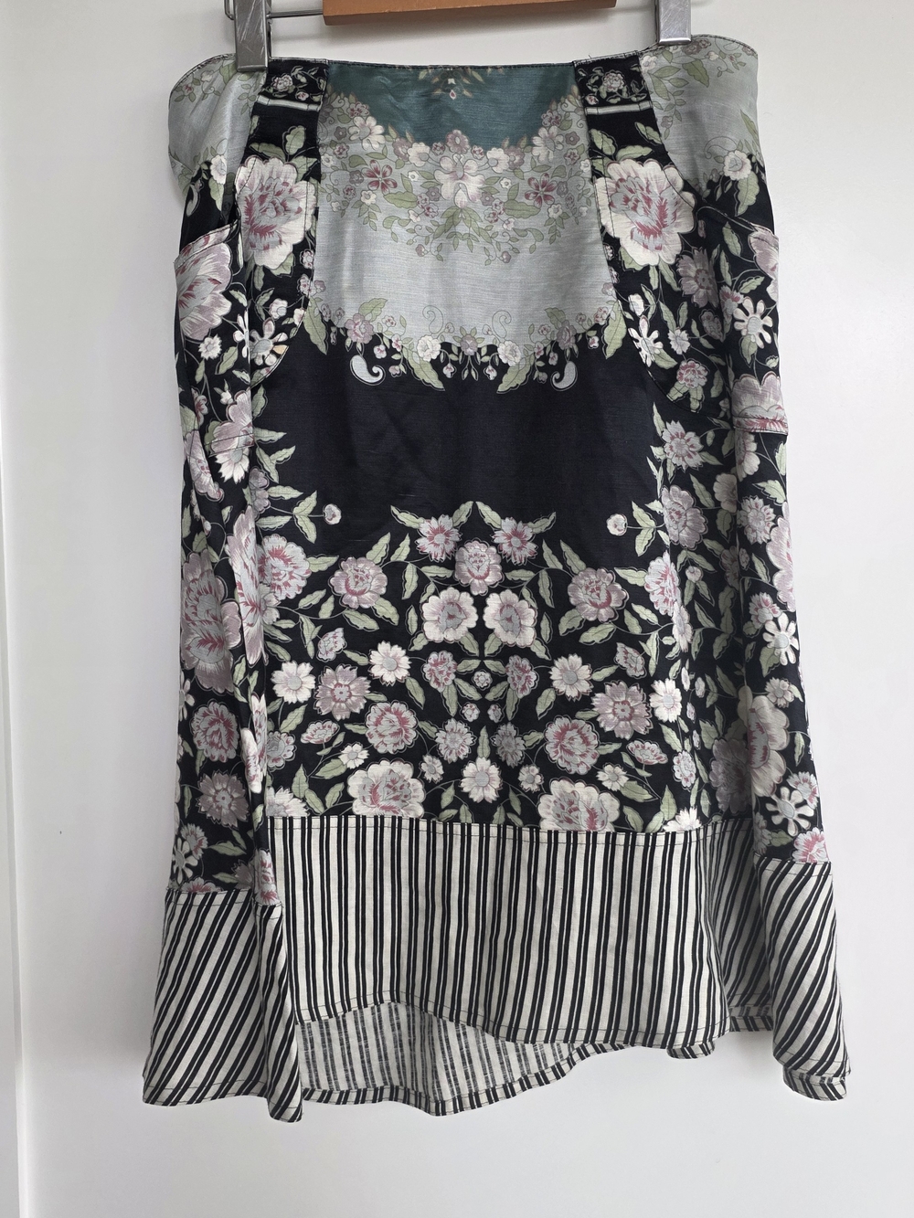 Etro Vintagw Floral Black and Pink Patterned Slip Dress